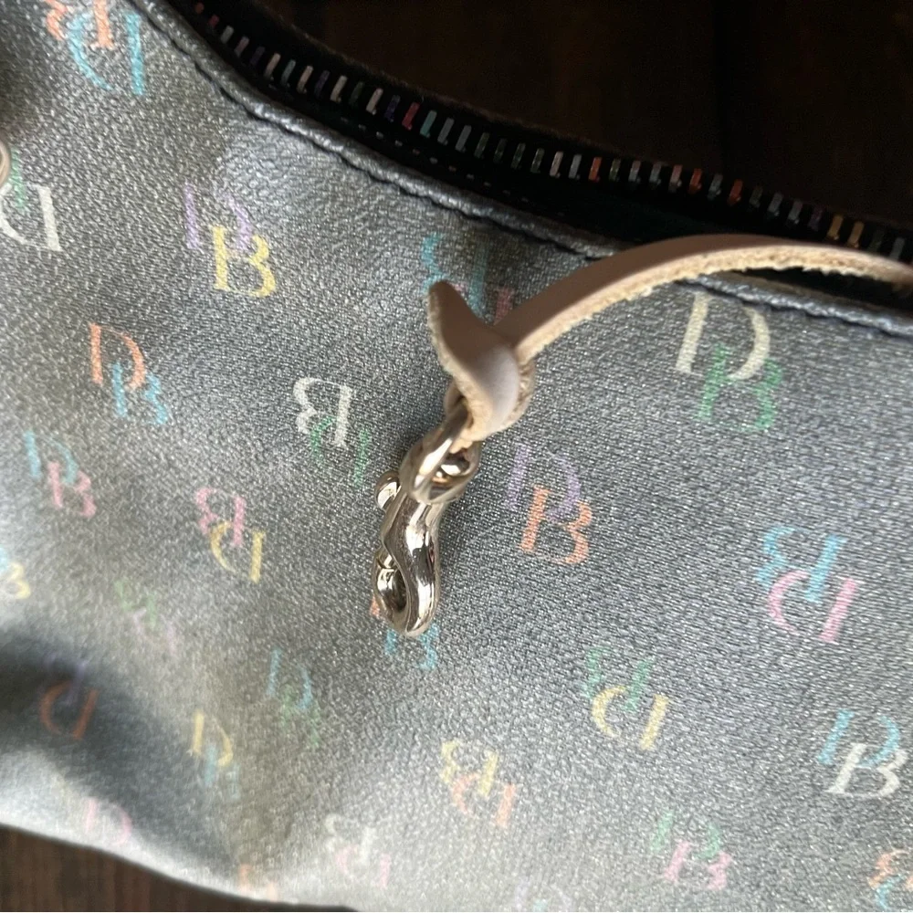 Dooney & Bourke Purse - Picture 6 of 16